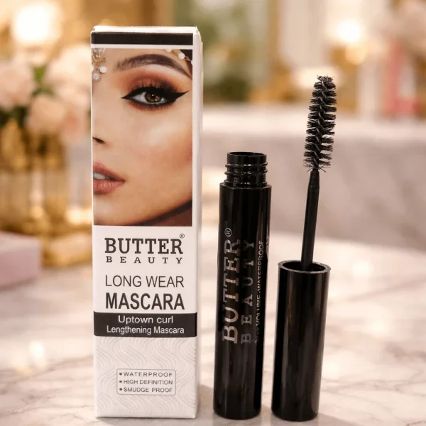 Volume Boost Mascara – Smudge Proof & Long Lash Effect